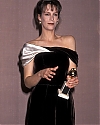 JamieLeeCurtis-GoldenGlobes-016.jpg