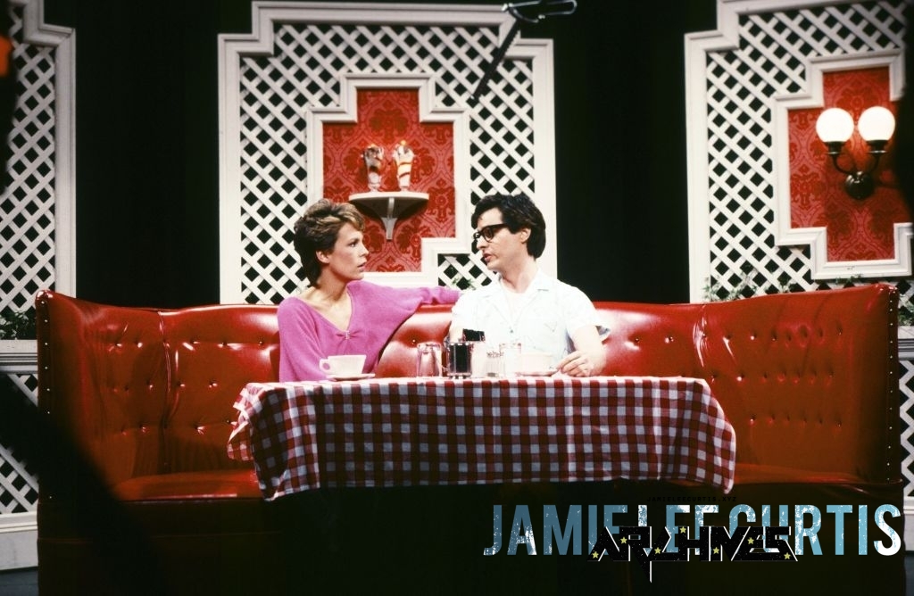 JamieLeeCurtis-SaturdayNightLive-016.jpg