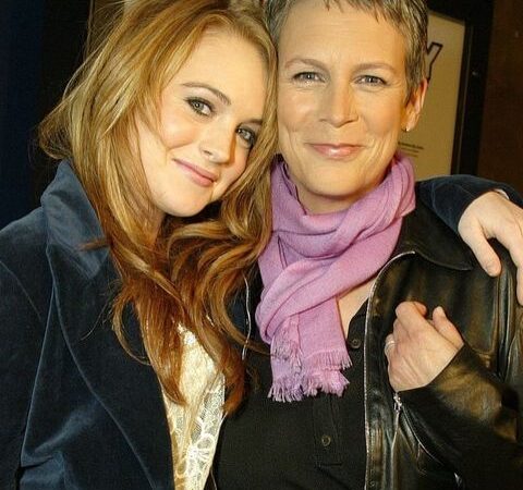 Jamie Lee Curtis shares flashback photo with Lindsay Lohan
